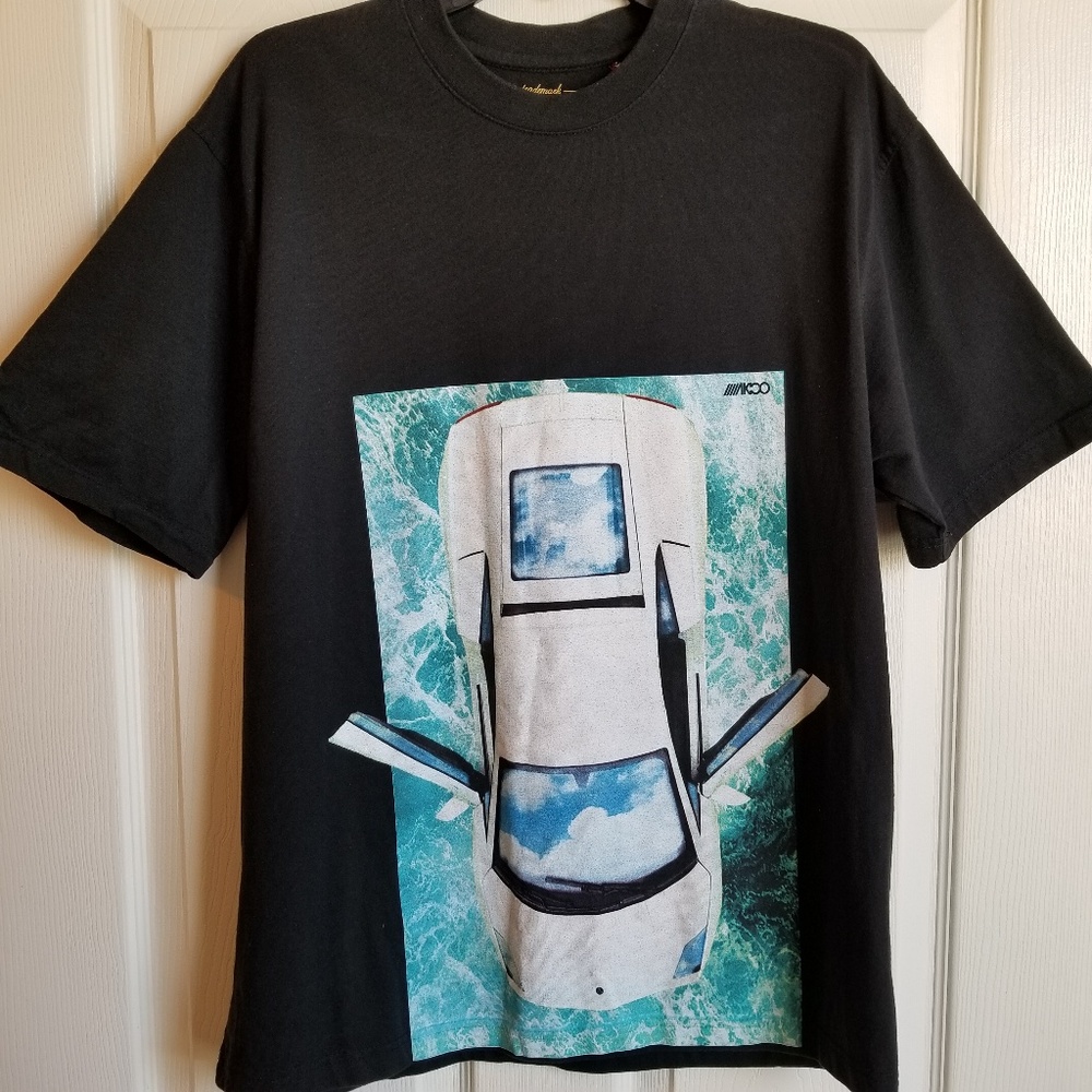 Akoo Brand XL T Lambo topside size XL nwot